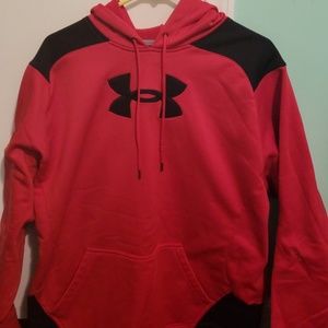Men's large Under Armour hooded sweatshirt